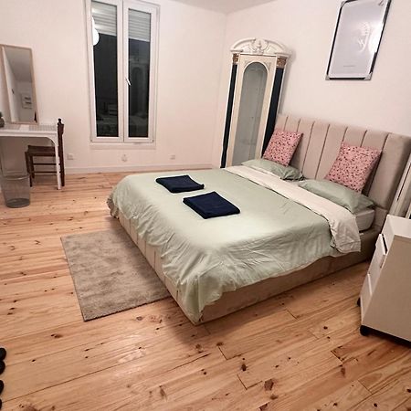 Biriyani House Bed & Breakfast โบบิญญี ภายนอก รูปภาพ
